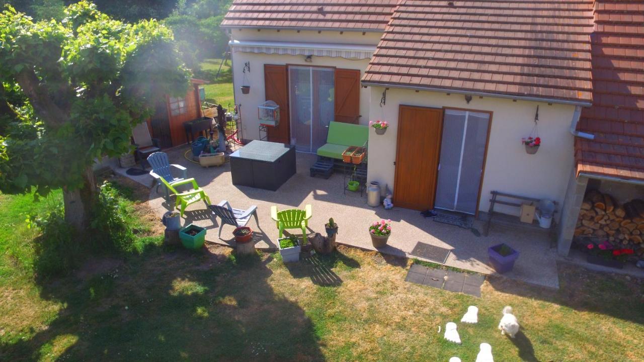Laurilia Acomodação com café da manhã Saint-Romain-sur-Cher Exterior foto